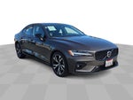 2024 Volvo S60 Core Dark Theme