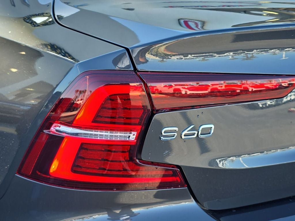 2024 Volvo S60 Core Dark Theme