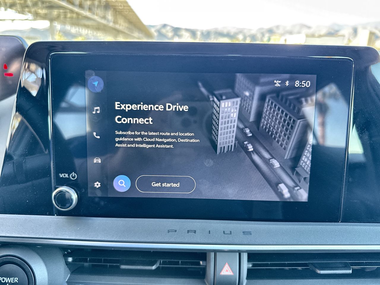 2025 Toyota Prius LE