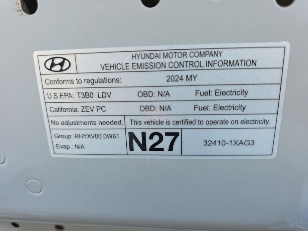 2024 Hyundai IONIQ 5 SE