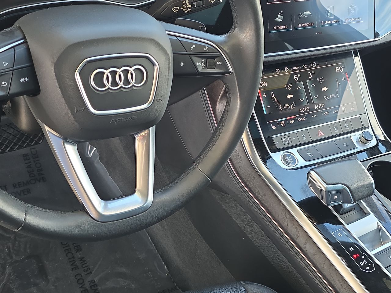2023 Audi Q7 Premium Plus 45 TFSI quattro Tiptronic