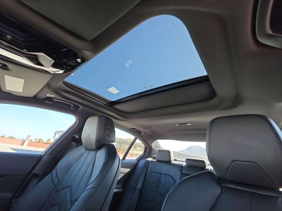 2025 BMW 5 Series 530i