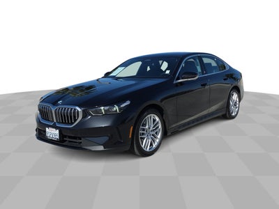 2025 BMW 5 Series 530i