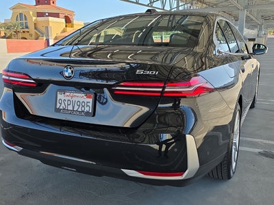 2025 BMW 5 Series 530i