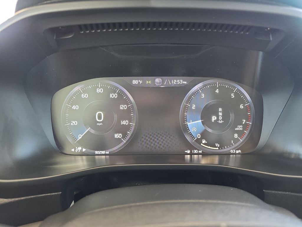 2019 Volvo XC40 T4 Momentum