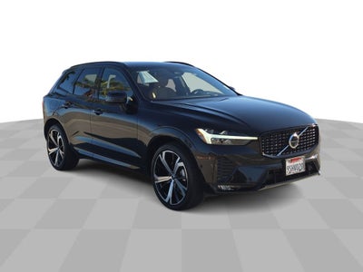 2025 Volvo XC60 B5 Ultra