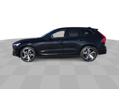 2025 Volvo XC60 B5 Ultra