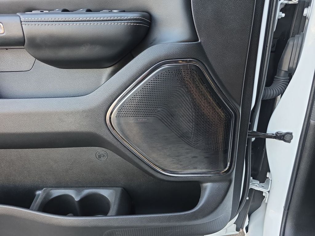 2023 RAM 1500 Limited Crew Cab 4x4 5'7" Box