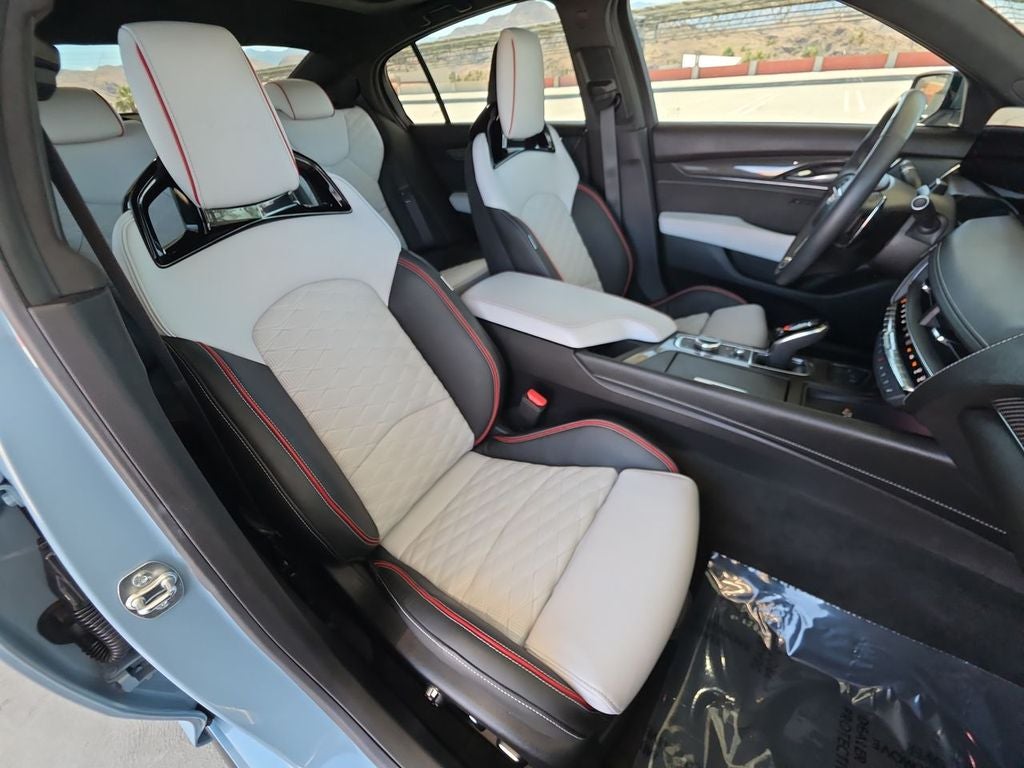 2025 Cadillac CT5-V V-Series Blackwing