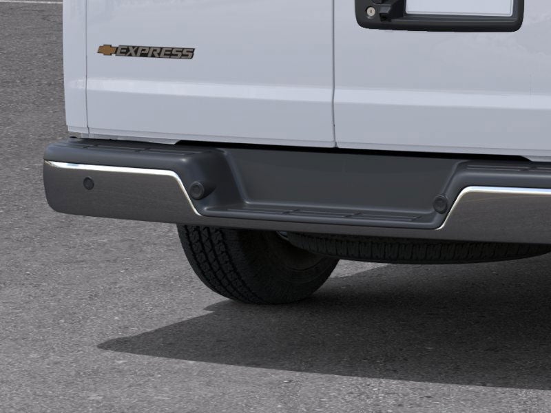2026 Chevrolet Express Passenger LT