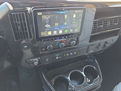 2025 Chevrolet Express Cargo WT