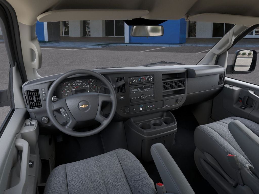 2025 Chevrolet Express Cargo WT