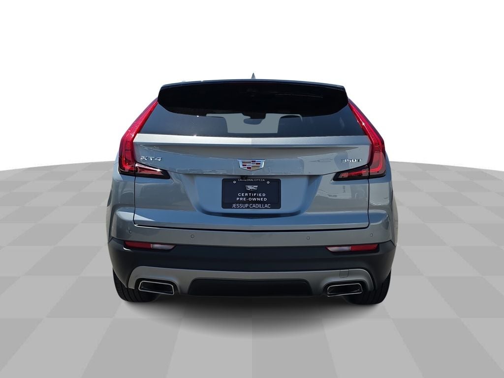 2023 Cadillac XT4 Premium Luxury