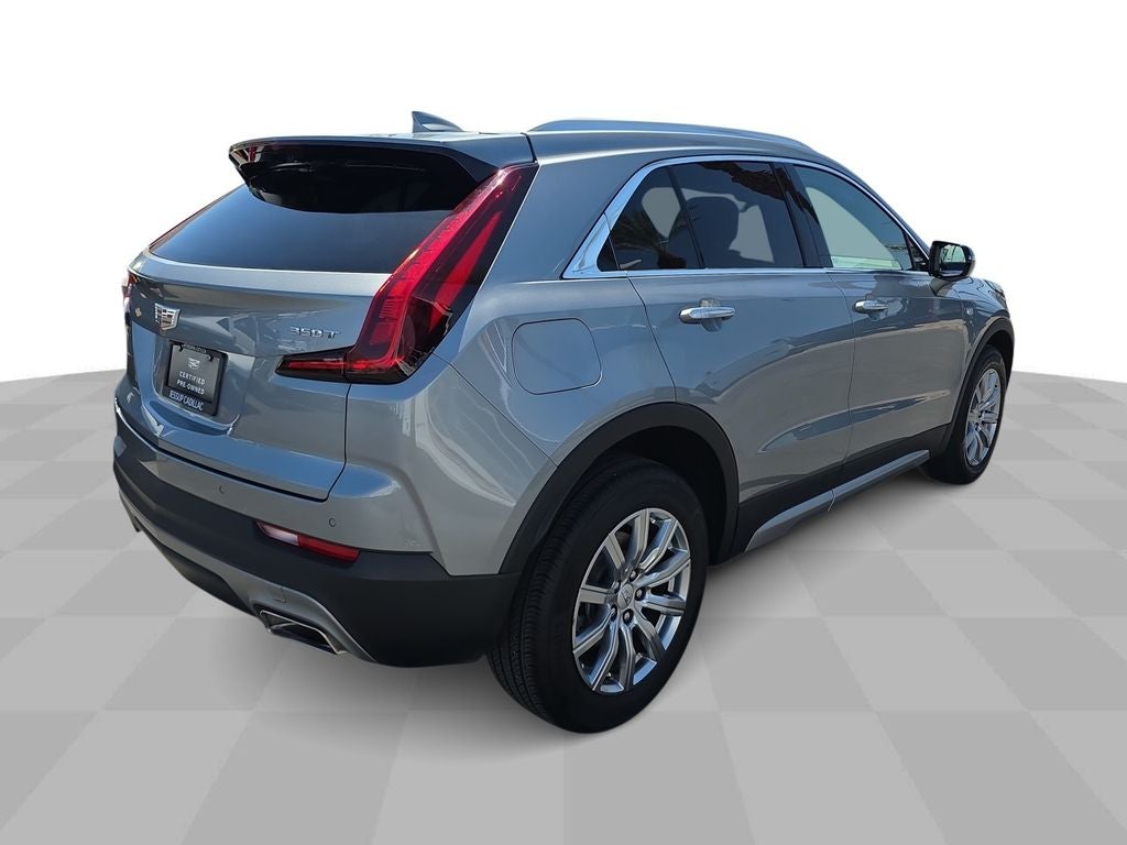 2023 Cadillac XT4 Premium Luxury
