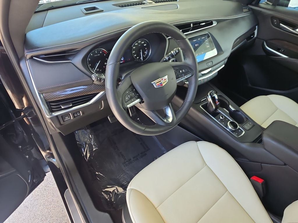 2023 Cadillac XT4 Sport