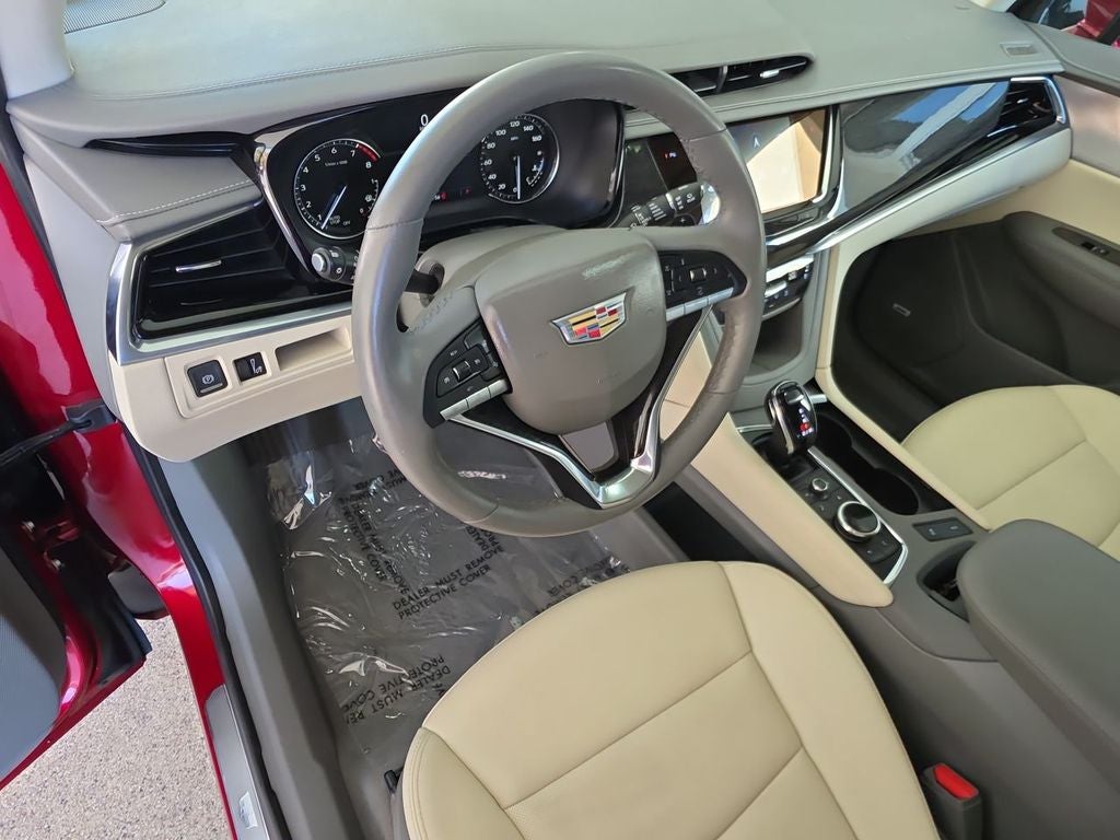 2023 Cadillac XT6 Premium Luxury