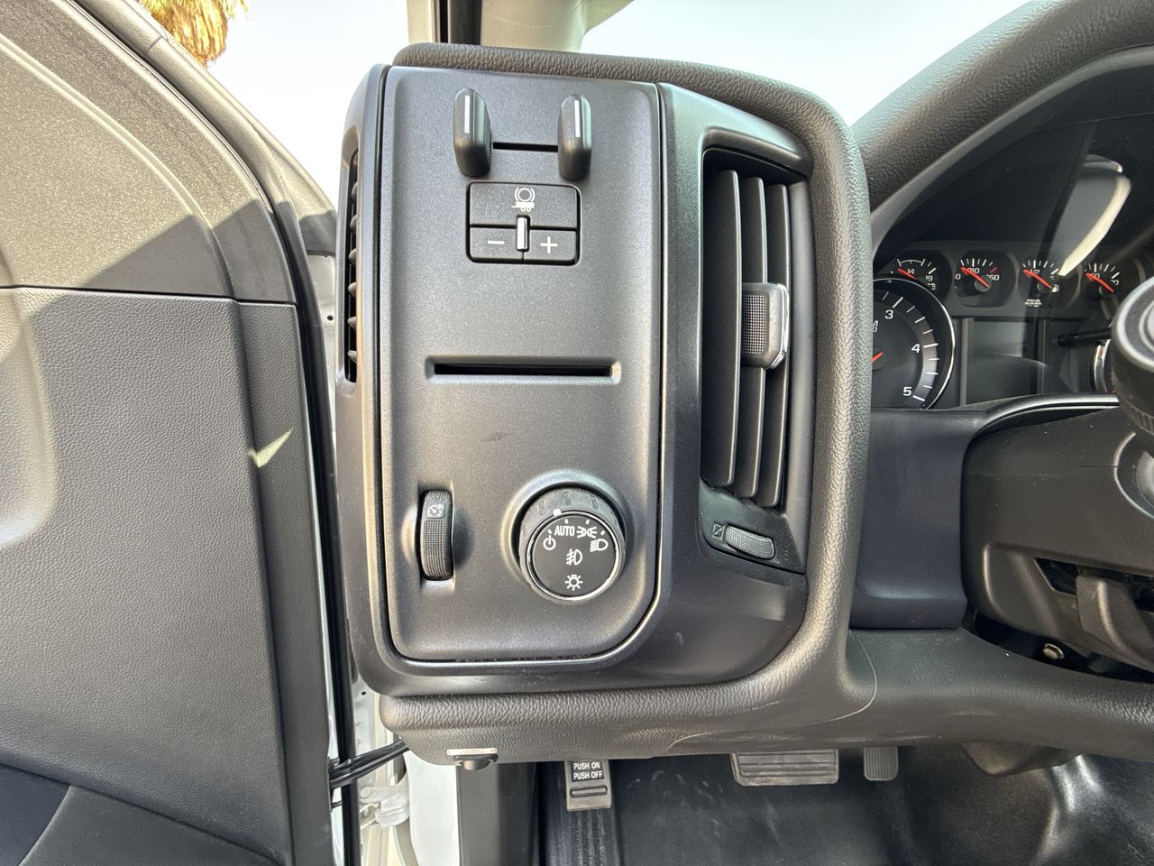2024 Chevrolet Silverado 5500 HD Work Truck