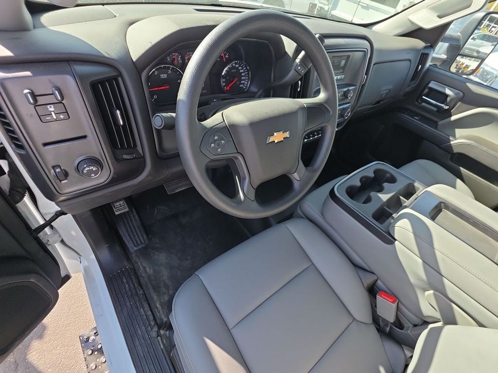 2025 Chevrolet Silverado 4500 HD Work Truck