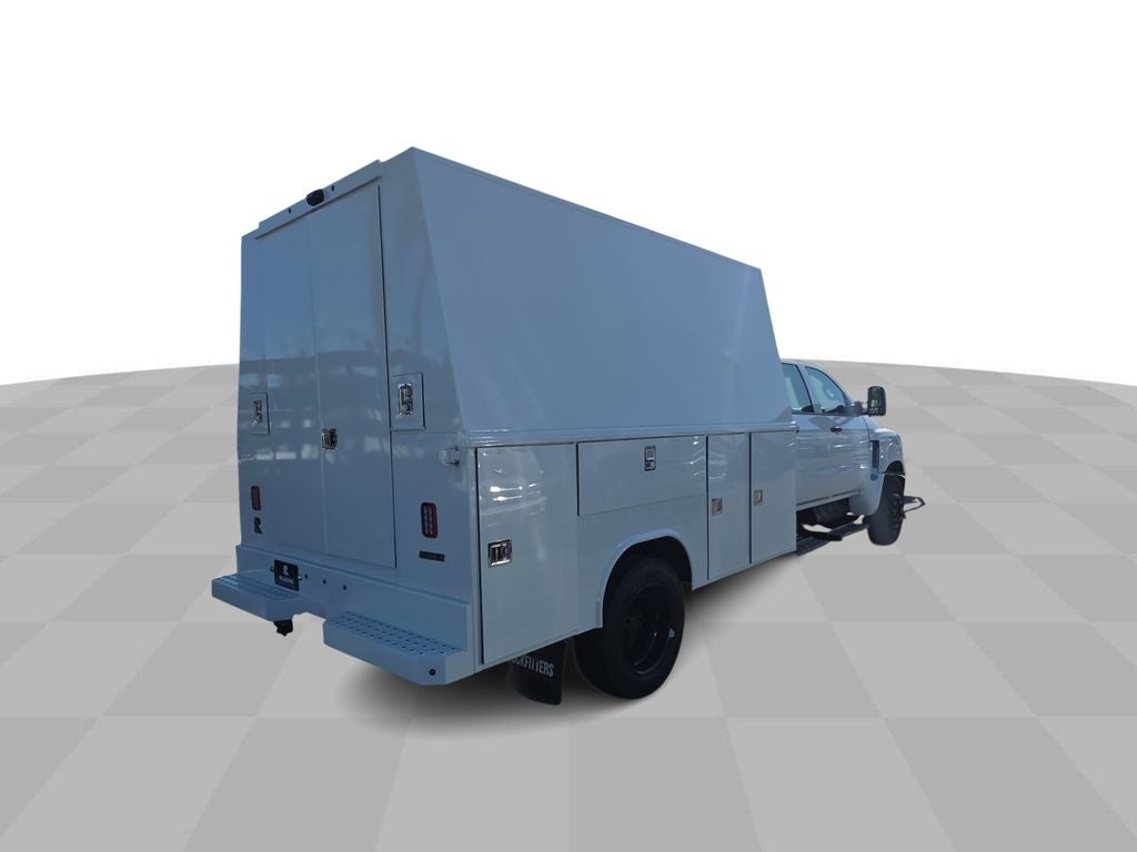 2025 Chevrolet Silverado 4500 HD Work Truck