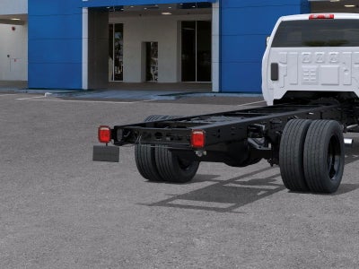 2025 Chevrolet Silverado 5500 HD Work Truck