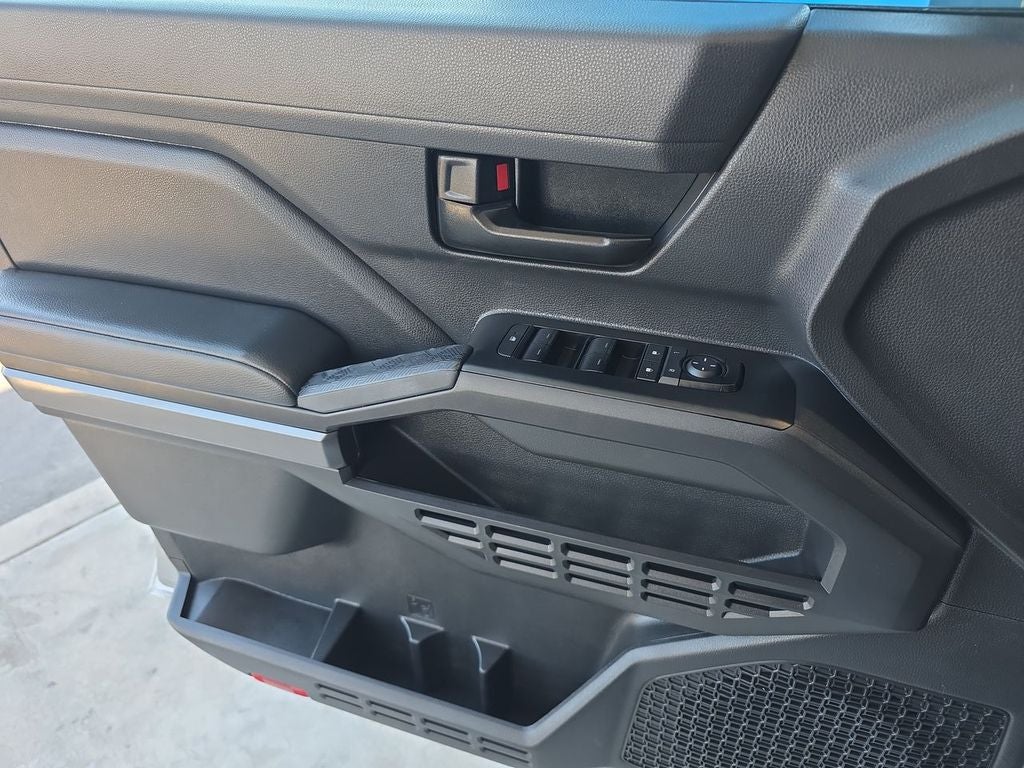 2025 Toyota Tacoma 2WD SR5