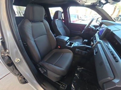 2025 Toyota Tacoma 2WD SR5