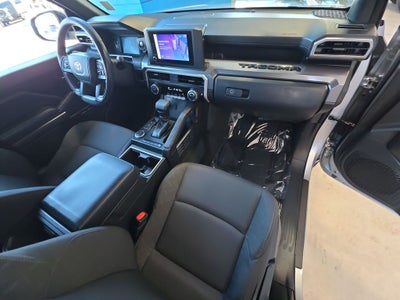 2025 Toyota Tacoma 2WD SR5