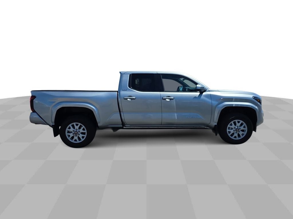 2025 Toyota Tacoma 2WD SR5