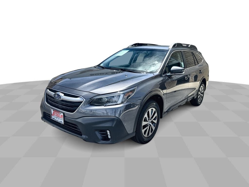 2022 Subaru Outback Premium's photo