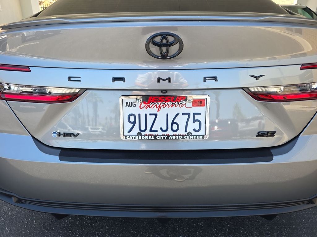 2025 Toyota Camry SE