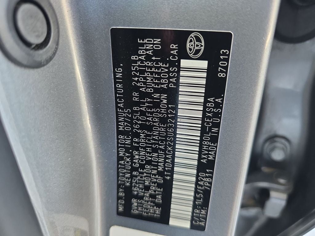 2025 Toyota Camry SE