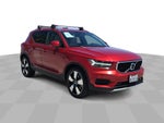 2019 Volvo XC40 T4 Momentum