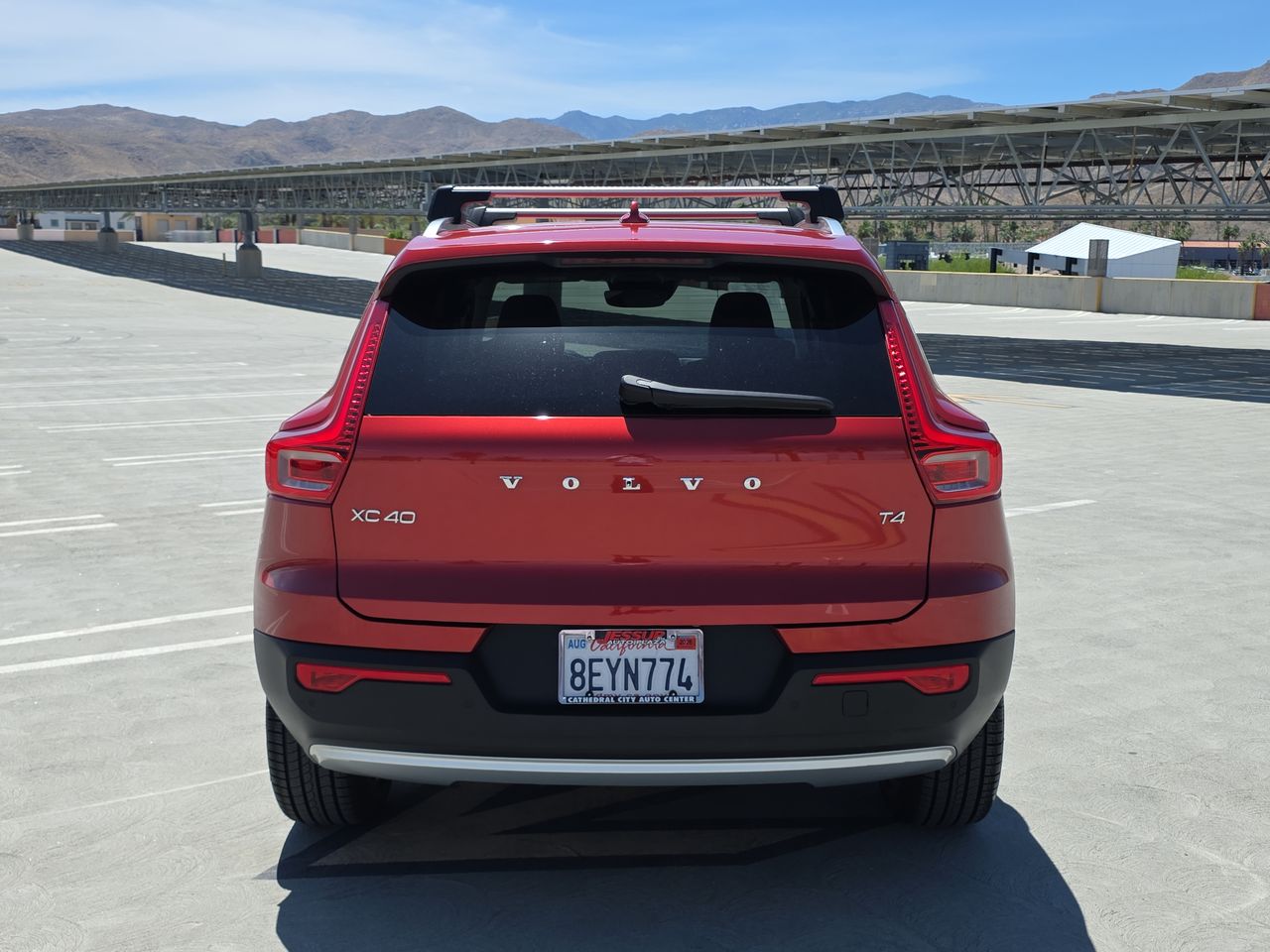 2019 Volvo XC40 T4 Momentum