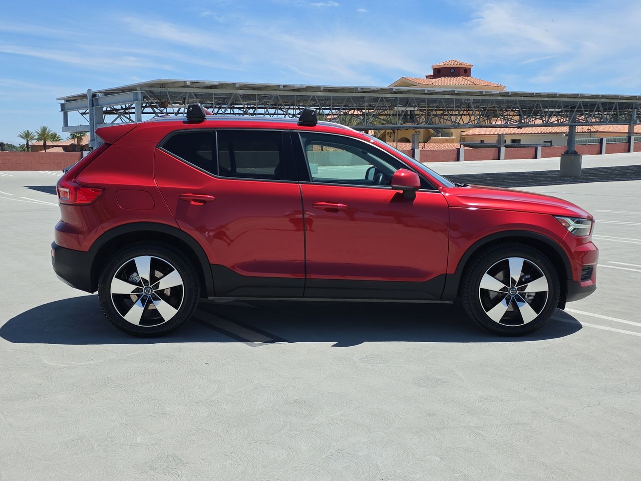 2019 Volvo XC40 T4 Momentum