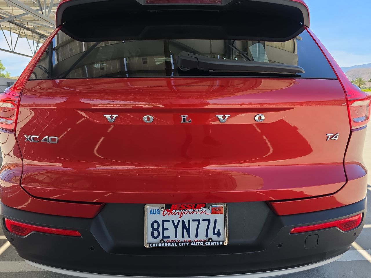 2019 Volvo XC40 T4 Momentum