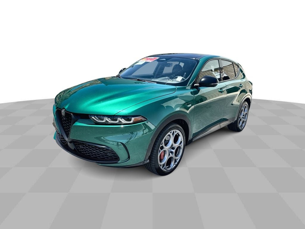 2024 Alfa Romeo Tonale Veloce's photo