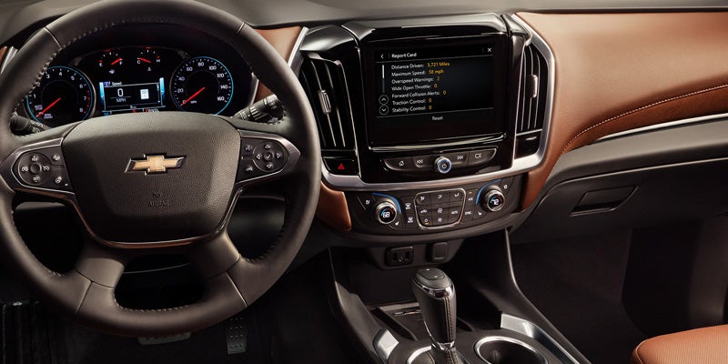 dashboard of Chevrolet Traverse