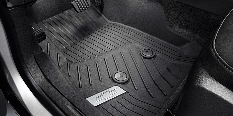 interior of Chevy Colorado