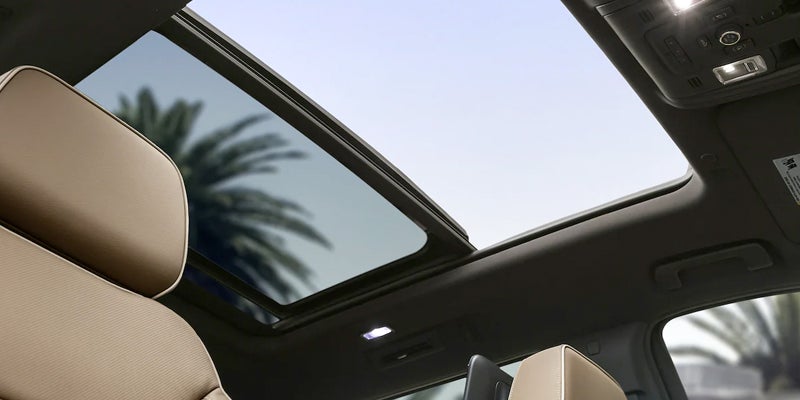 sunroof of Chevy Tahoe